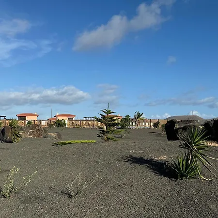 펜션 Kandooma Majanicho